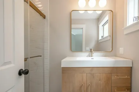 139 Eastman Shore Road N Laconia NH 03246