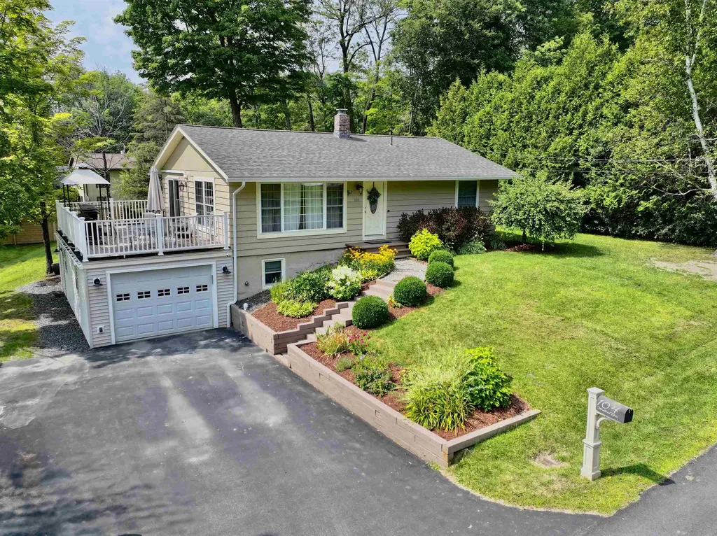 104 Woodland Drive Barre Town VT 05641