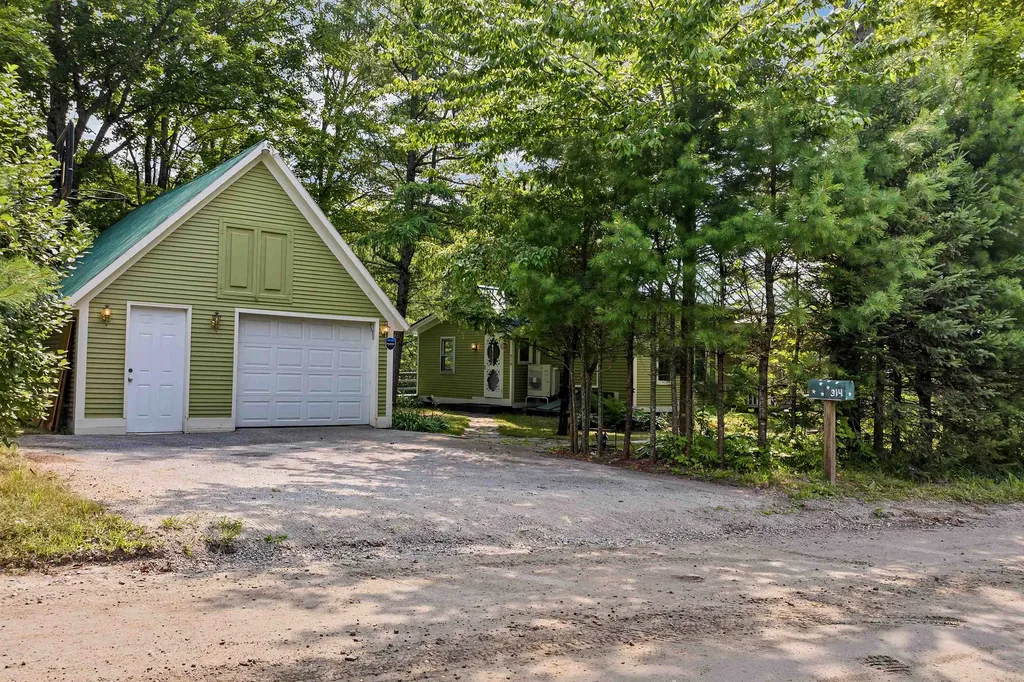 314 Salt Box Road Randolph VT 05061