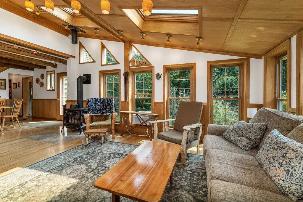 314 Salt Box Road Randolph VT 05061