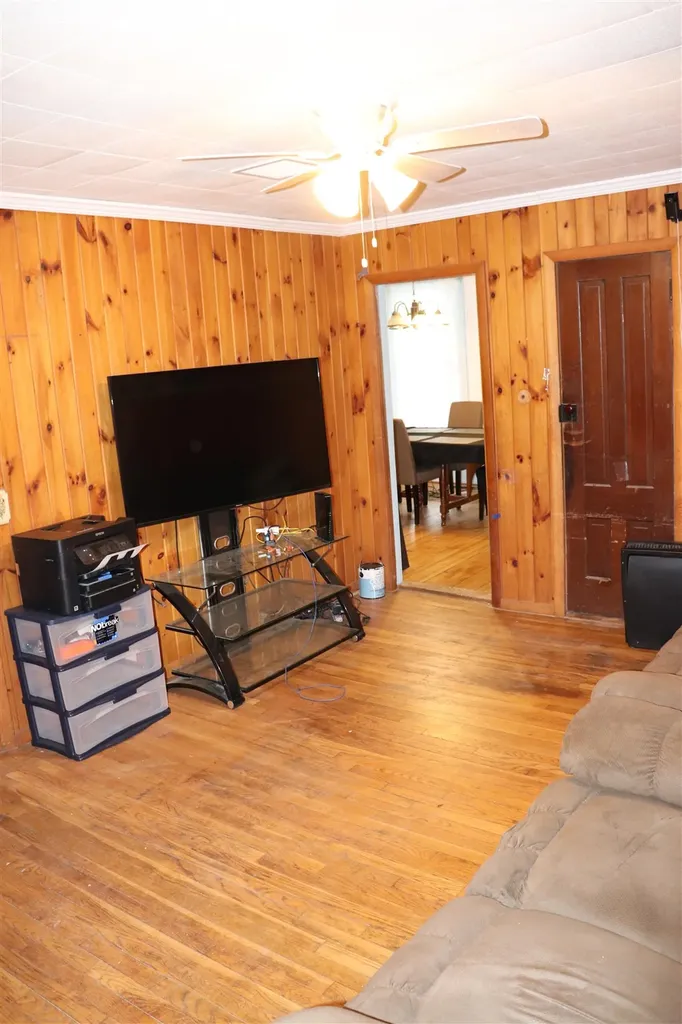 1177 Western Avenue Brattleboro VT 05301