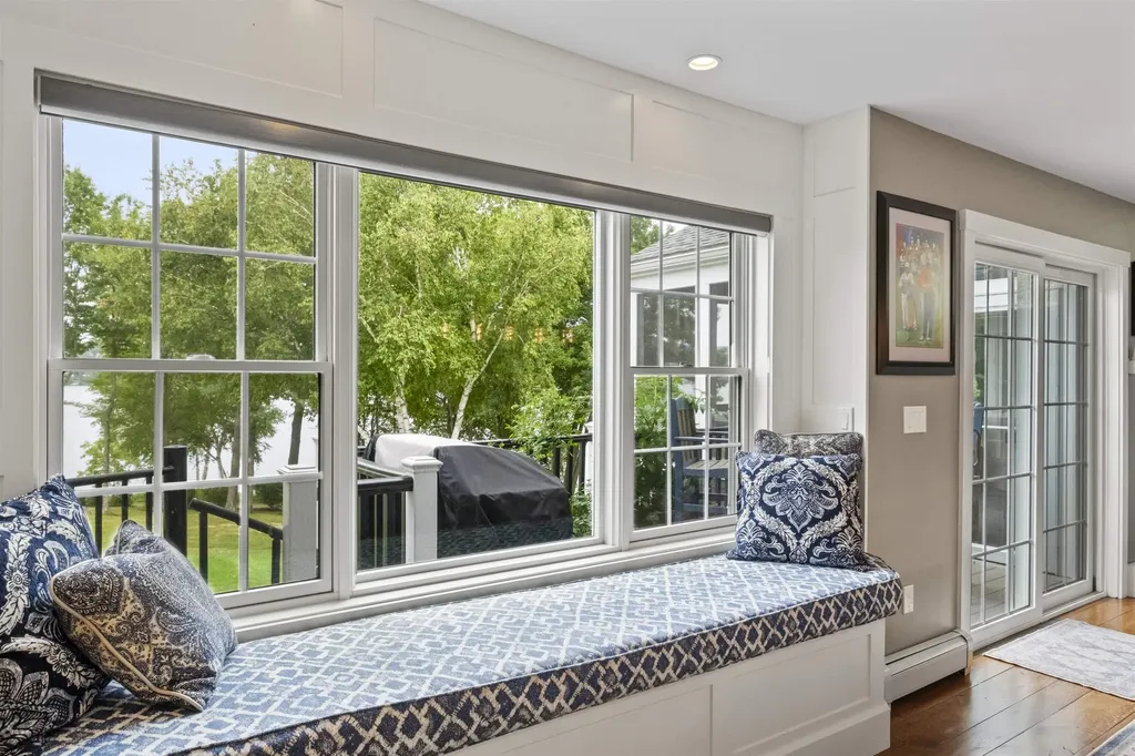 43 Captains Walk Laconia NH 03246