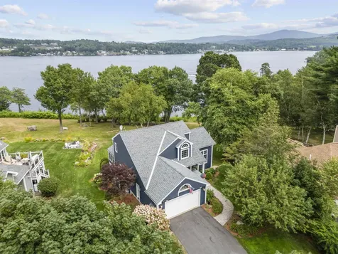 43 Captains Walk Laconia NH 03246