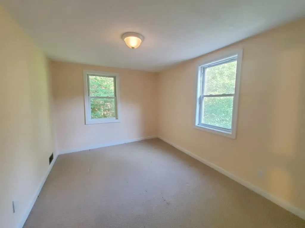 713 Mayhew Turnpike Plymouth NH 03264