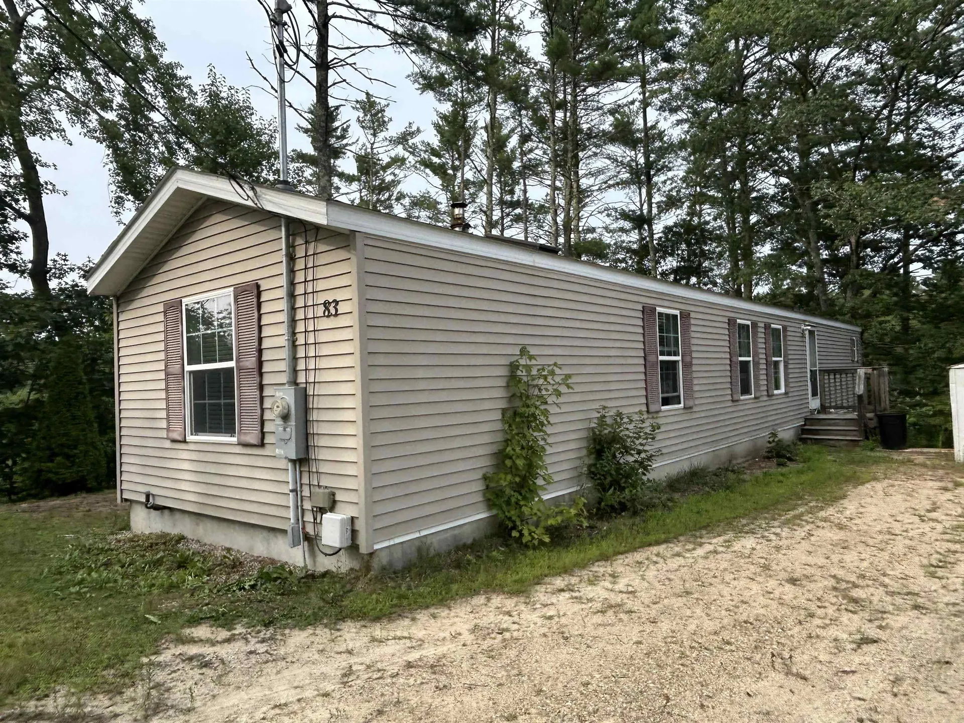 83 Long Shores Drive Barrington NH 03825