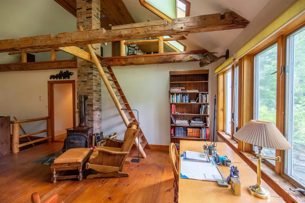 900 Bunker Hill Road Tamworth NH 03883