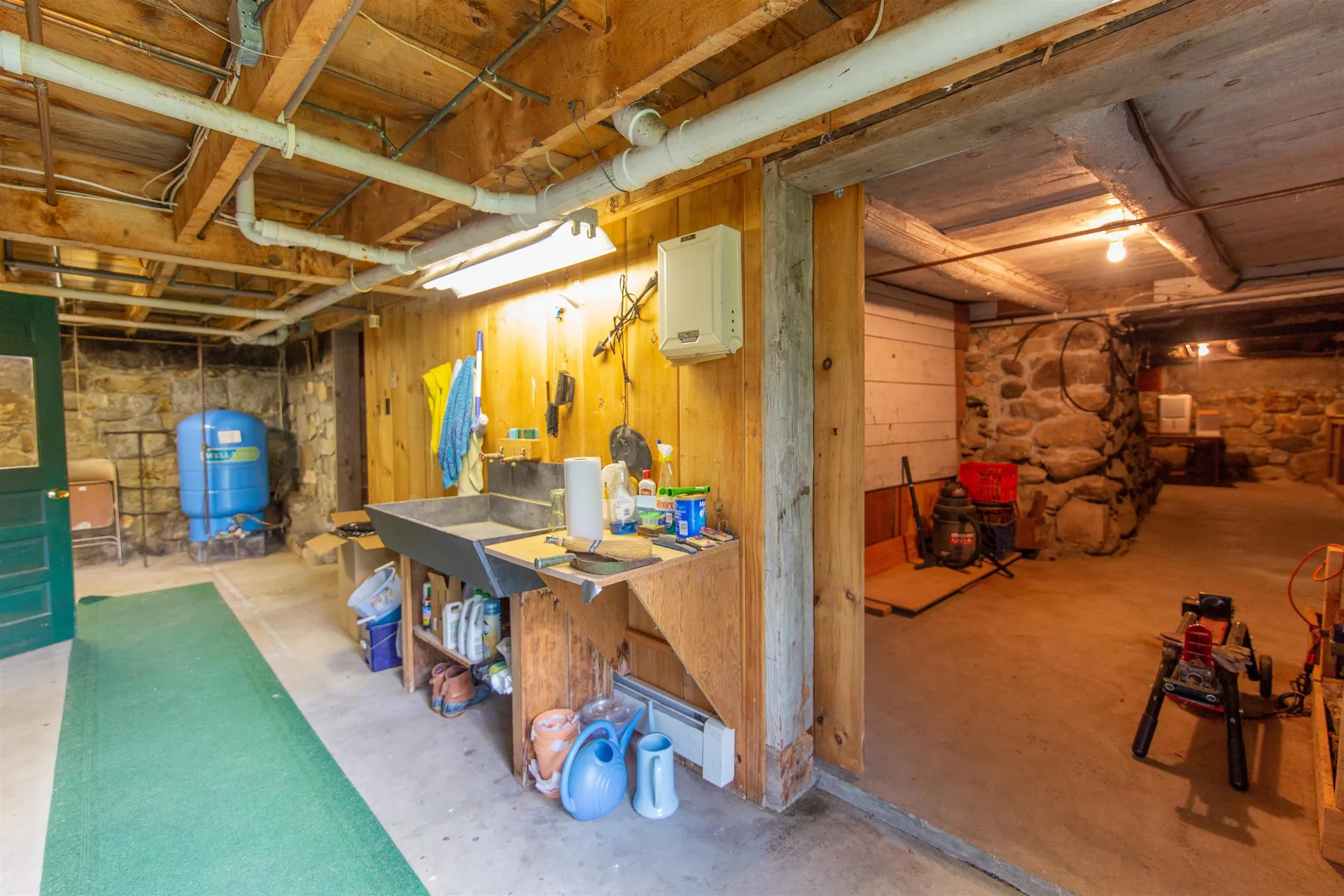 900 Bunker Hill Road Tamworth NH 03883