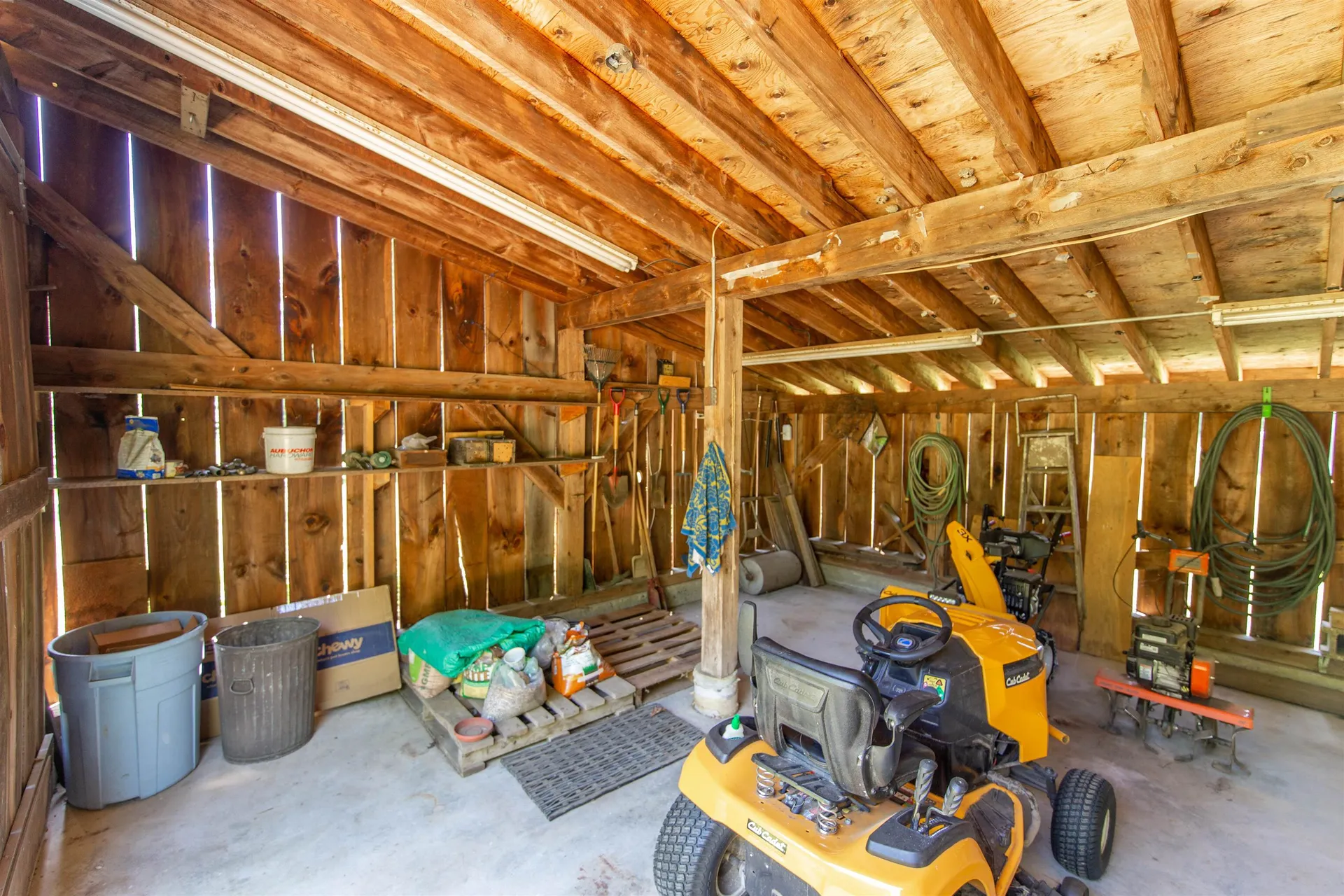 900 Bunker Hill Road Tamworth NH 03883