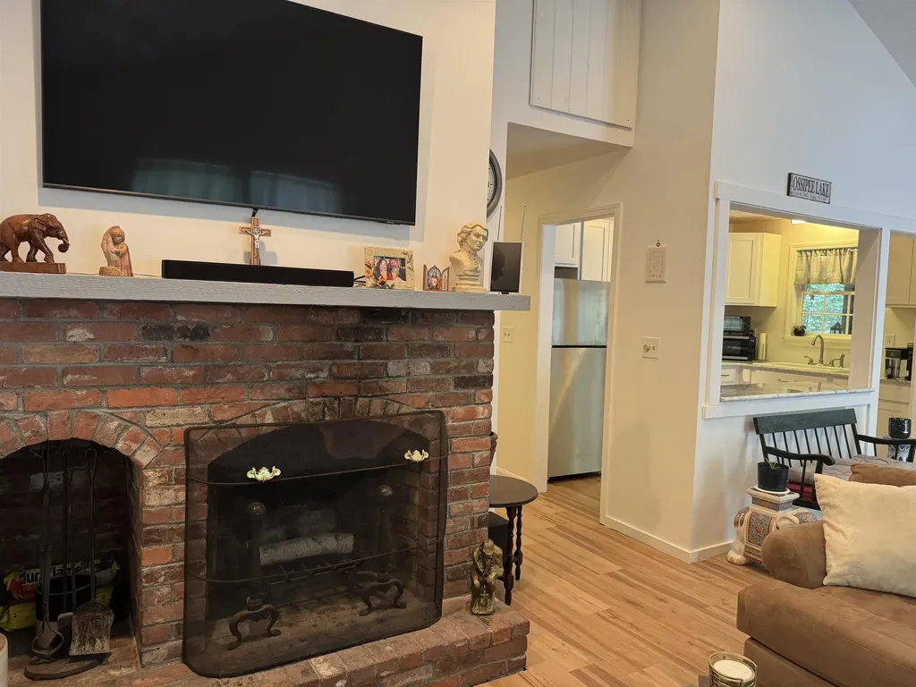 56 Bluffs Boulevard Ossipee NH 03814