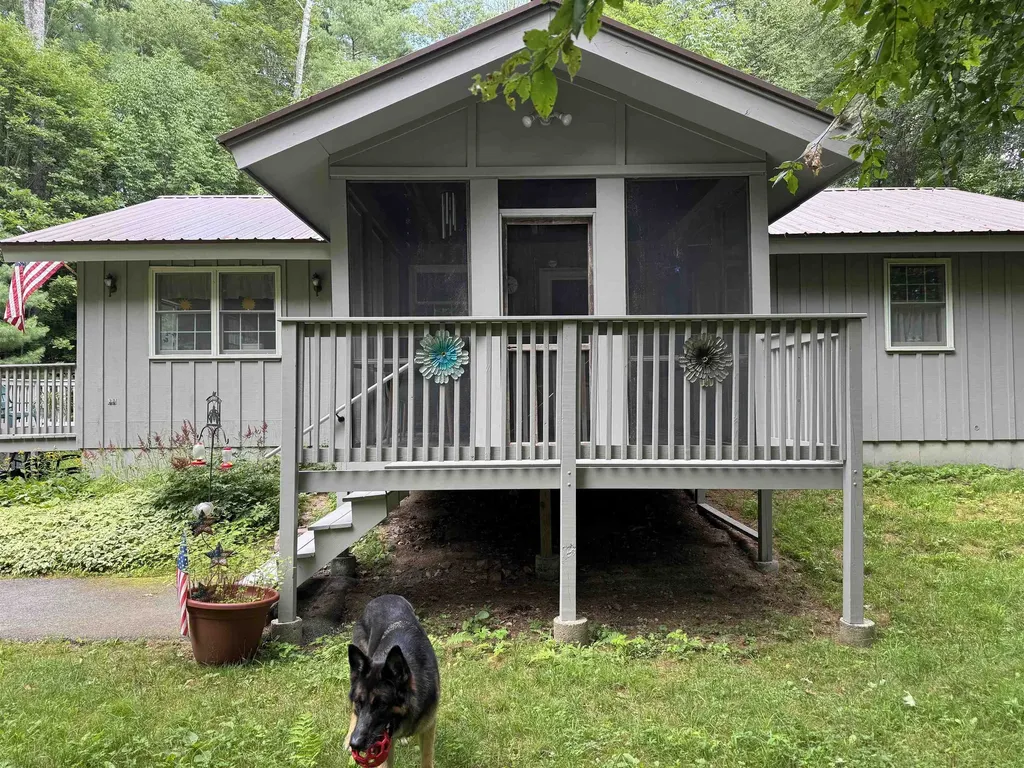 56 Bluffs Boulevard Ossipee NH 03814