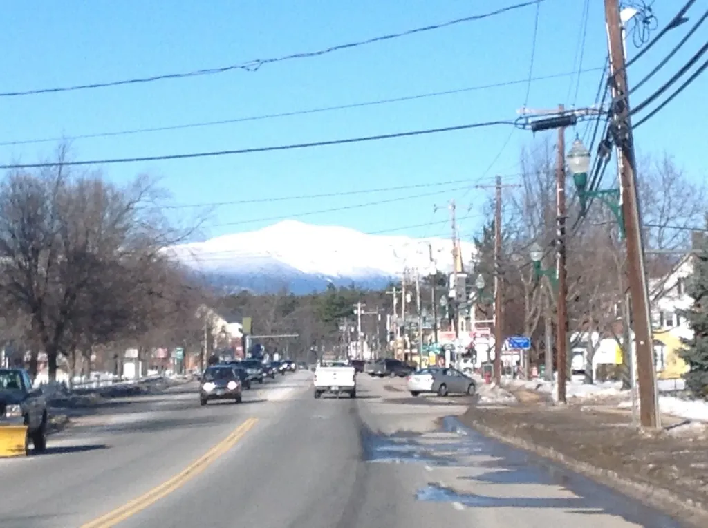 56 Bluffs Boulevard Ossipee NH 03814