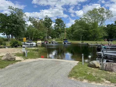 56 Bluffs Boulevard Ossipee NH 03814