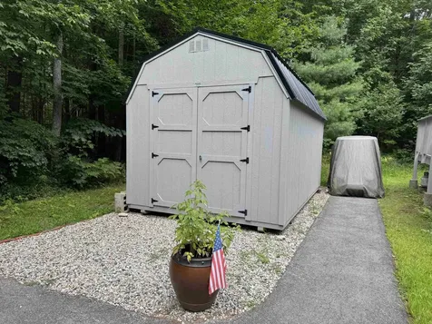 56 Bluffs Boulevard Ossipee NH 03814