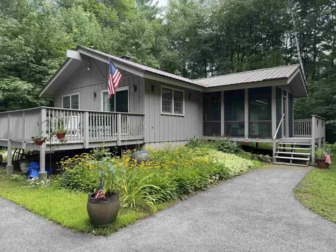 56 Bluffs Boulevard Ossipee NH 03814