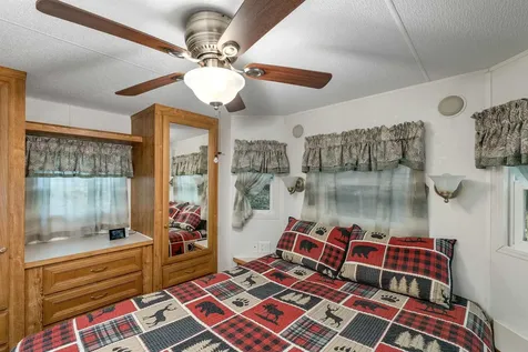 47 Overlook Road Holderness NH 03245