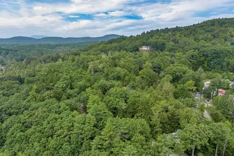 47 Overlook Road Holderness NH 03245