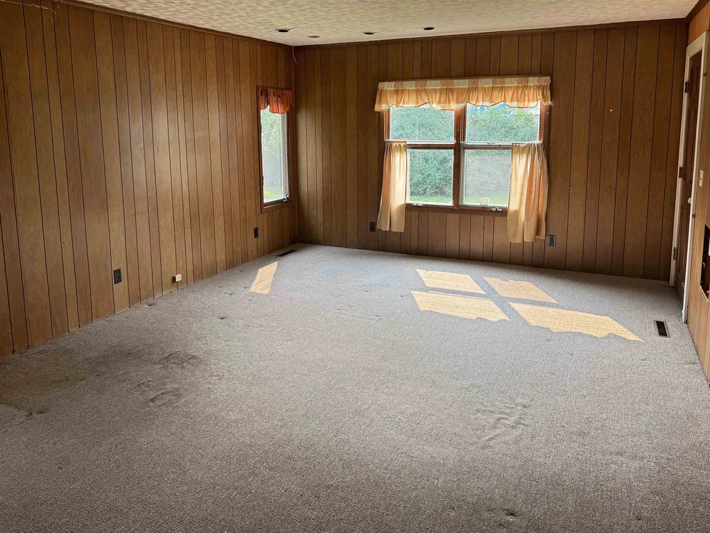 56 Maple Street Morristown VT 05661