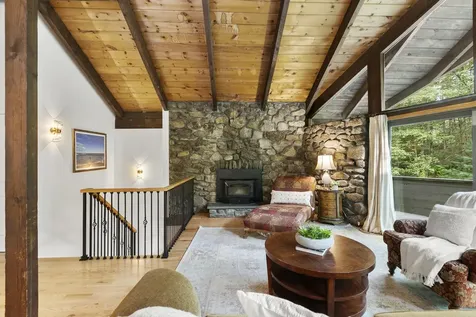 124 Goodhue Road Derry NH 03038