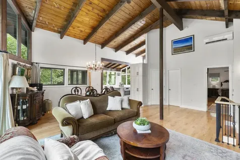124 Goodhue Road Derry NH 03038