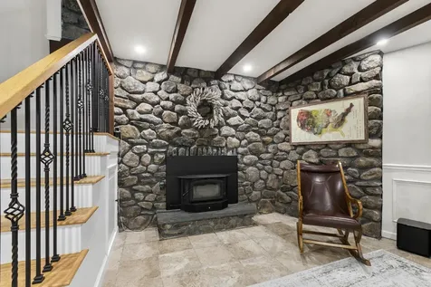 124 Goodhue Road Derry NH 03038