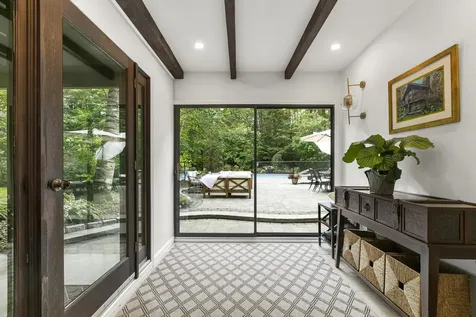 124 Goodhue Road Derry NH 03038