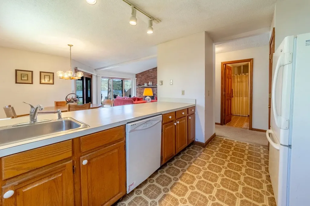 15 Manor Estates Drive Bristol NH 03222