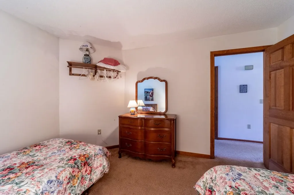 15 Manor Estates Drive Bristol NH 03222