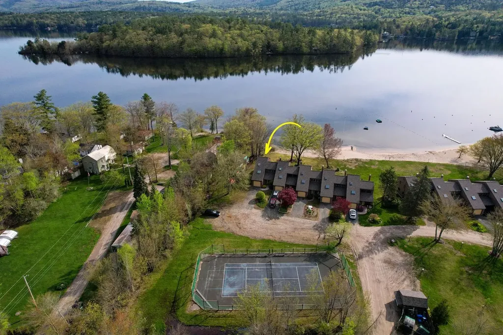 15 Manor Estates Drive Bristol NH 03222