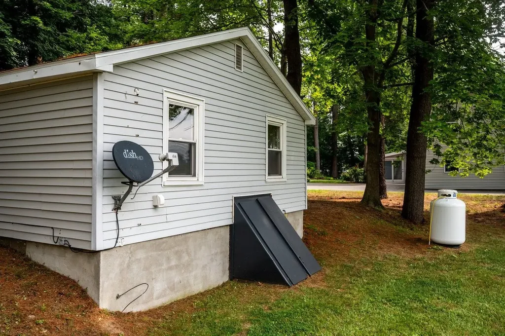 348 Dover Point Dover NH 03820