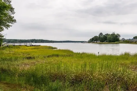 348 Dover Point Dover NH 03820