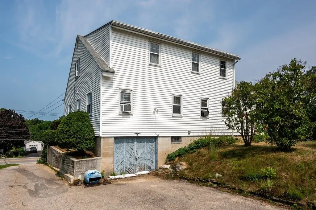 15 Dover Point Road Dover NH 03820