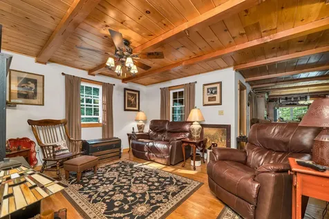 883 Center Street Wolfeboro NH 03894