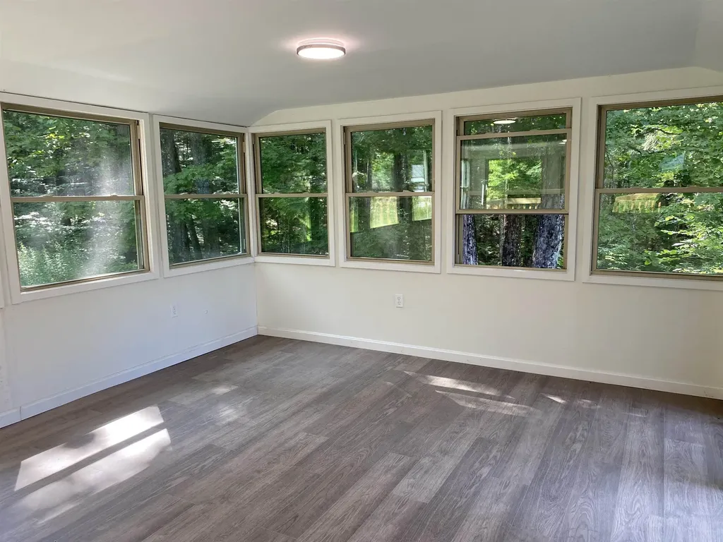 226 Stark Highway North Dunbarton NH 03046