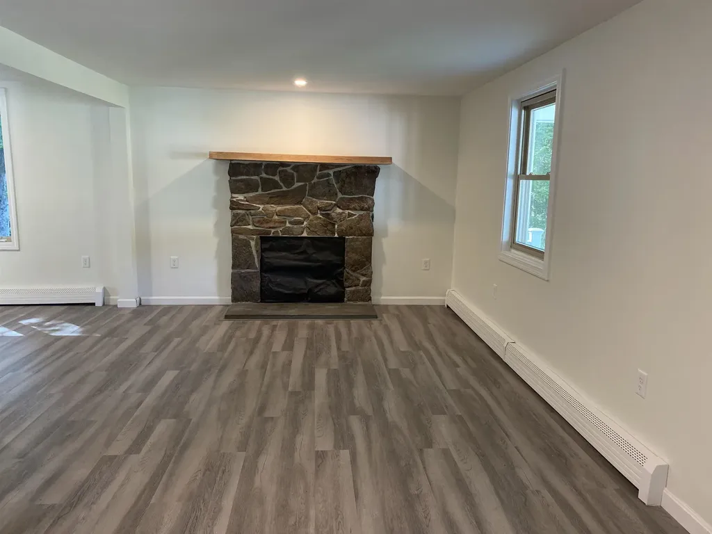 226 Stark Highway North Dunbarton NH 03046