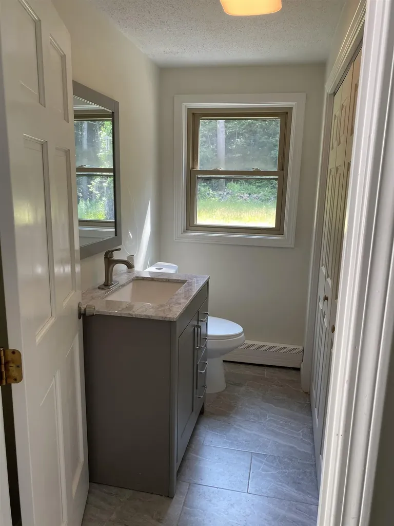 226 Stark Highway North Dunbarton NH 03046