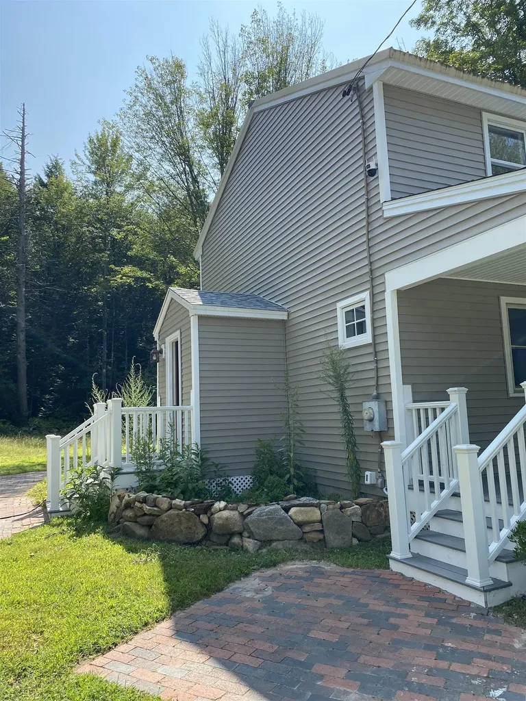 226 Stark Highway North Dunbarton NH 03046