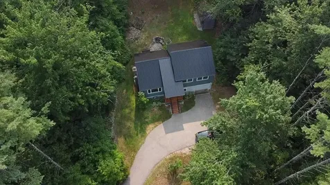 72 Tabor Circle Albany NH 03818
