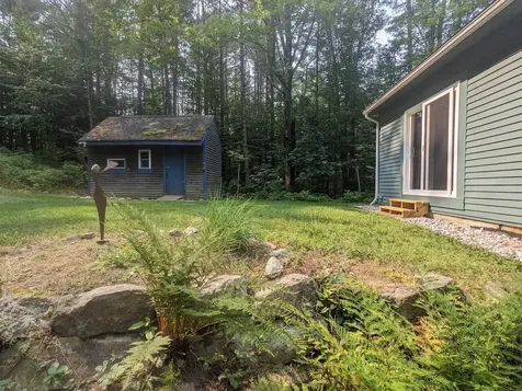 72 Tabor Circle Albany NH 03818