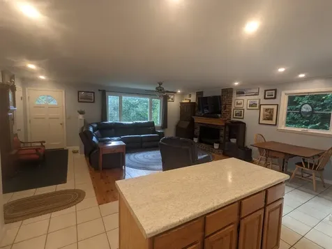 72 Tabor Circle Albany NH 03818