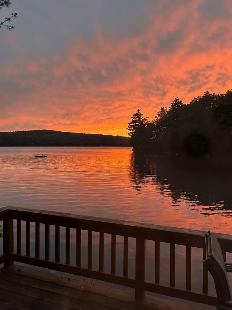 4 Pike Island Road Meredith NH 03253