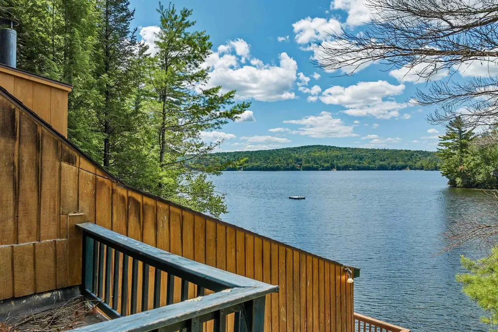 4 Pike Island Road Meredith NH 03253