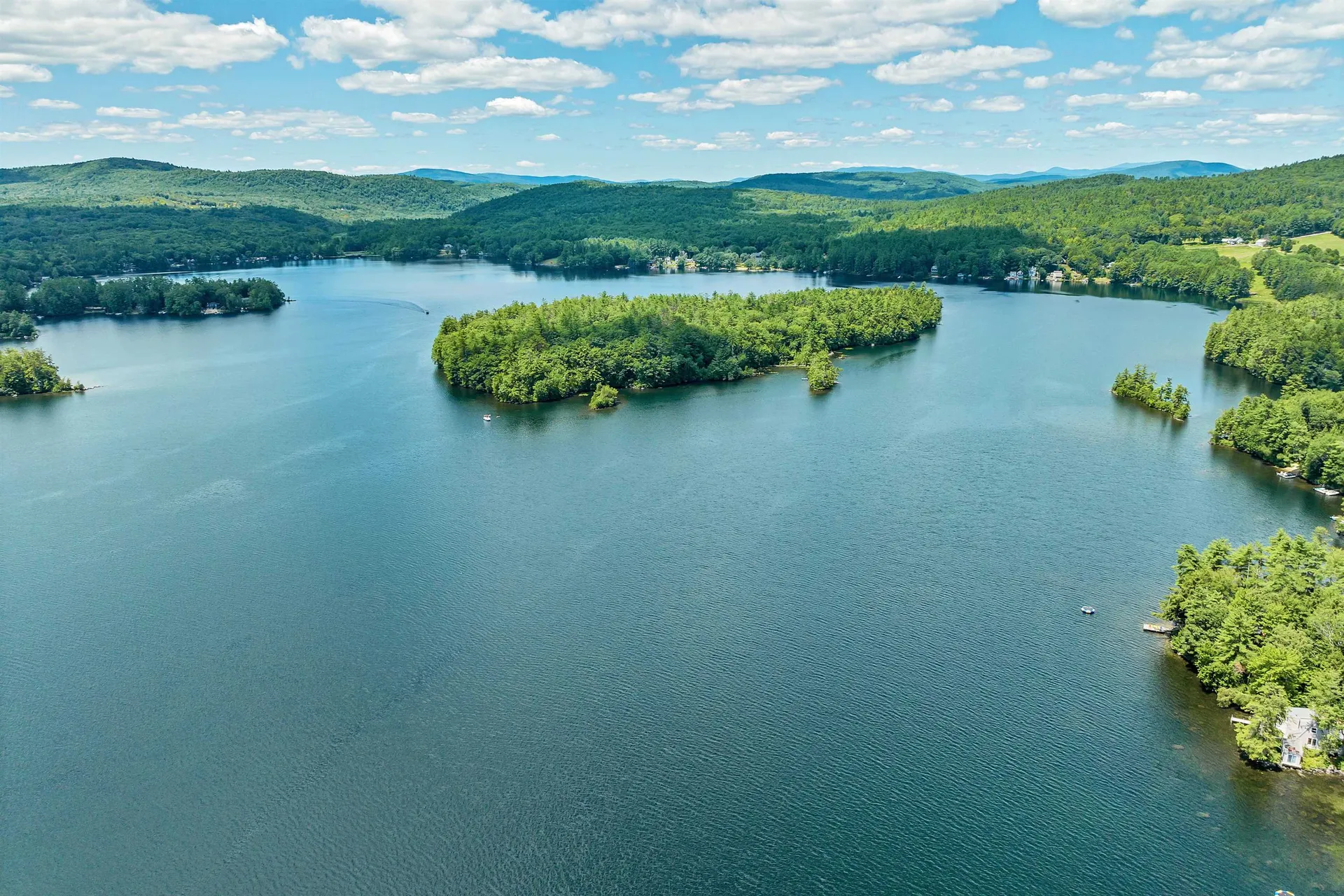 4 Pike Island Road Meredith NH 03253