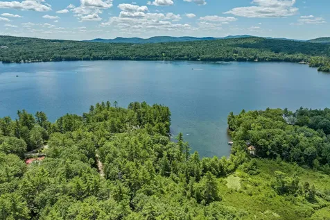 4 Pike Island Road Meredith NH 03253