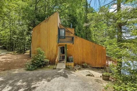 4 Pike Island Road Meredith NH 03253