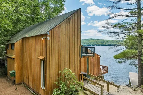 4 Pike Island Road Meredith NH 03253