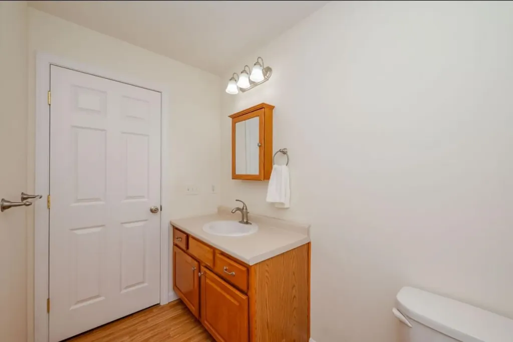25 Cedar Creek Road Barrington NH 03825