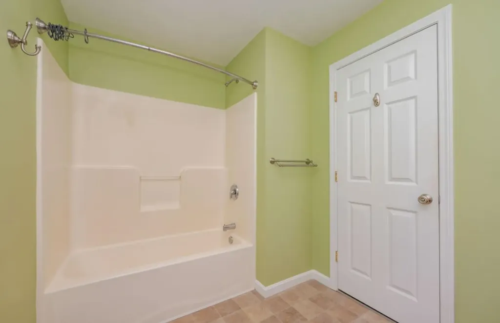 25 Cedar Creek Road Barrington NH 03825