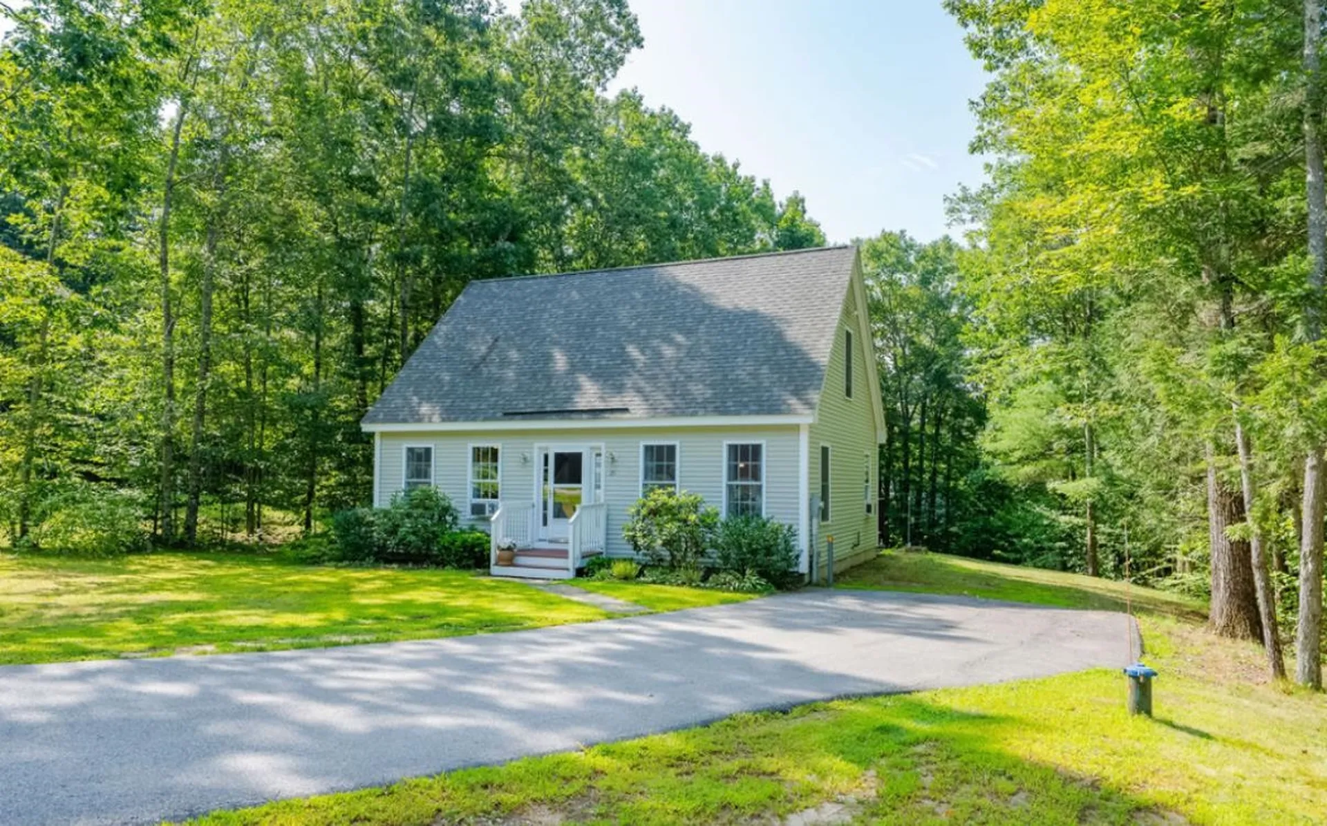 25 Cedar Creek Road Barrington NH 03825