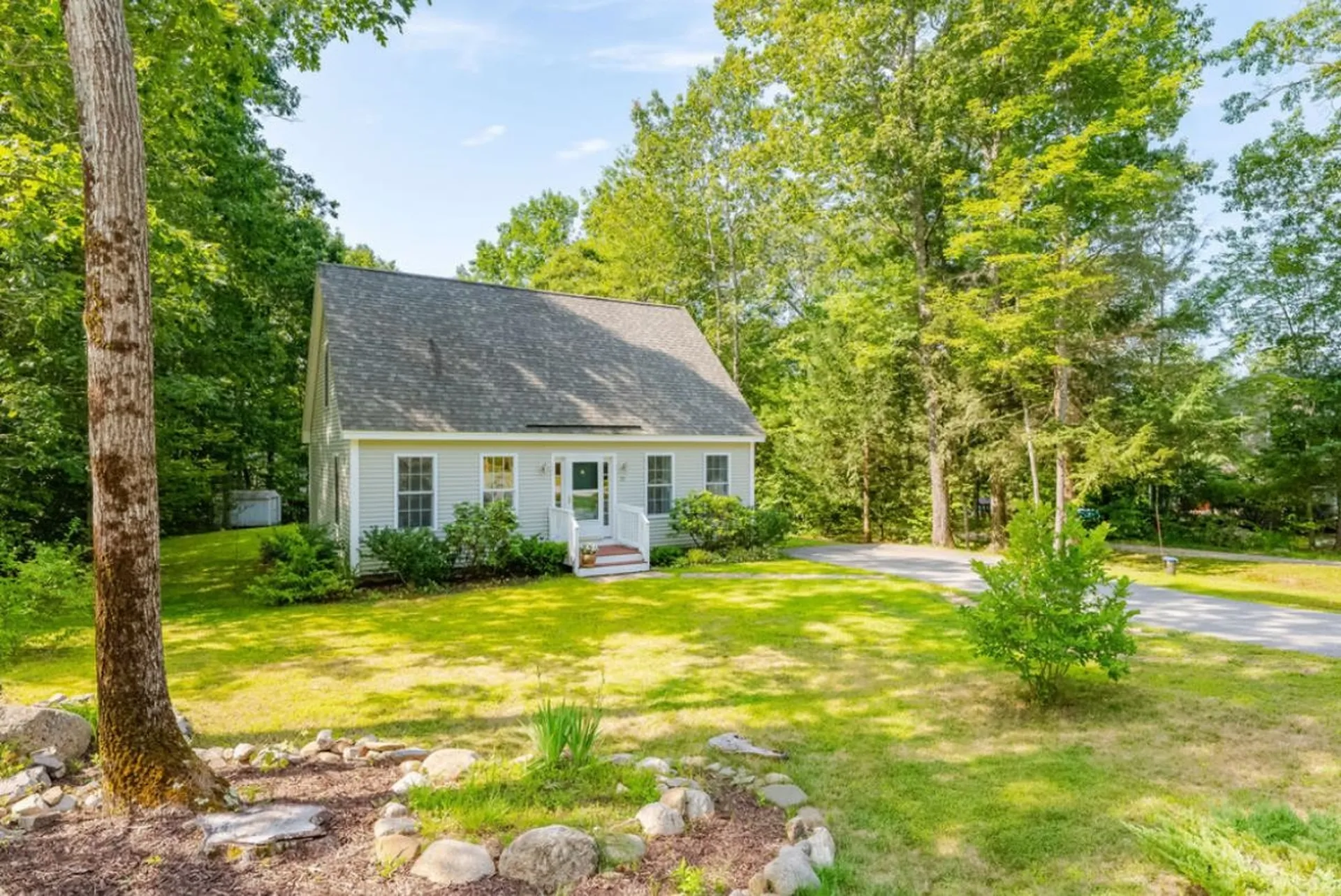 25 Cedar Creek Road Barrington NH 03825