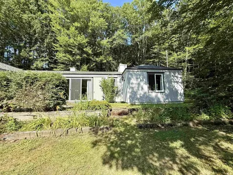 84 Brook Street Chesterfield NH 03466